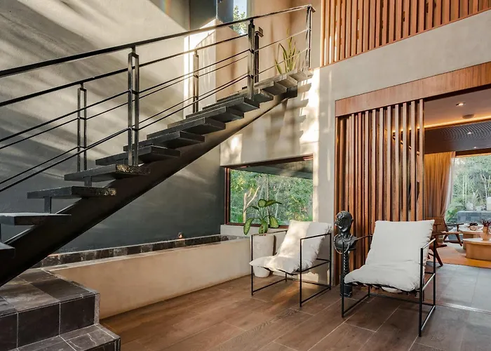 Casa de férias Luxury Jungle With Private Pool & Jacuzzi