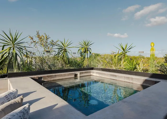 Casa de férias Luxury Jungle With Private Pool & Jacuzzi