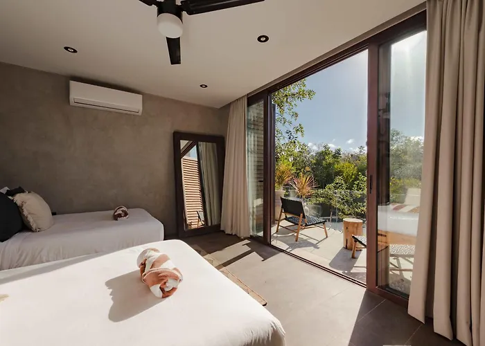 Casa de férias Luxury Jungle With Private Pool & Jacuzzi